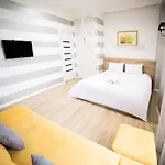 Lviv4u Апартаменти